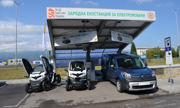 obshtestvena_zariadna_stancia_elektromobili