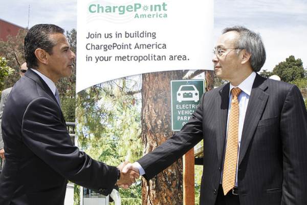 Споразумение за разширяване на електро инфрастуктурата на LA