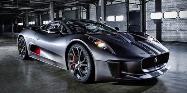 Supermodel hybrid pokaza Jaguar s modela C-X75