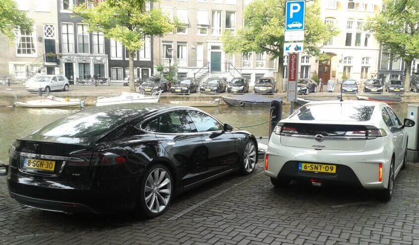elektromobili-zarezhdane-amsterdam-ecars-2014