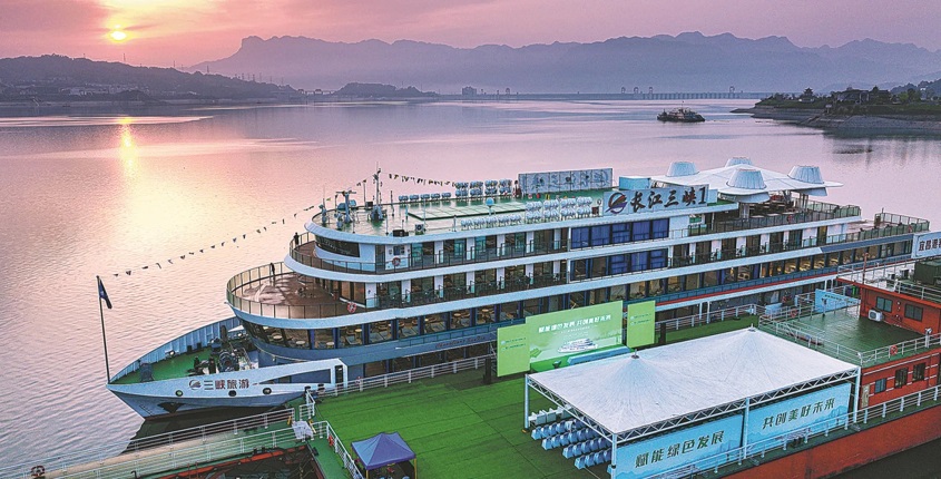 Yangtze-River-Cruise-Ship