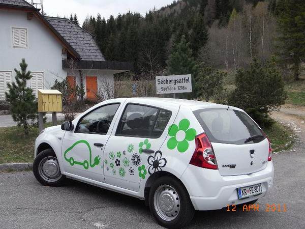 Румънската Dacia е превърната в словенски електромобил