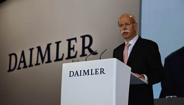 Директорът на Daimler е скептичен, че в Германия ще има 1 млн. електромобила до 10 години