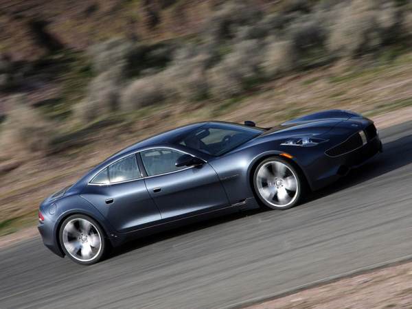 Скоростта на развитие на eCars.bg е сравнима с тази на спортните електромобили като Fisker Karma :)