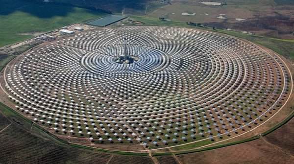 Gemasolar слънчевата електроцентрала ще осигурява енергия и през нощта