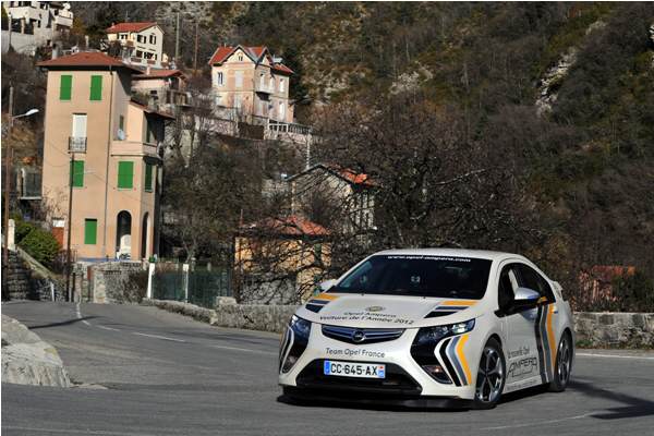 Opel Ampera победител в рали Монте Карло за електрически и алтернативни автомобили