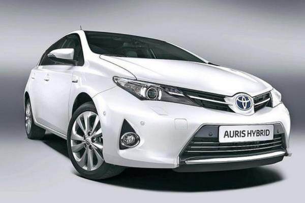 В Париж през септември, Toyota ще покаже моделът за 2013г на хибрида Corolla/Auris
